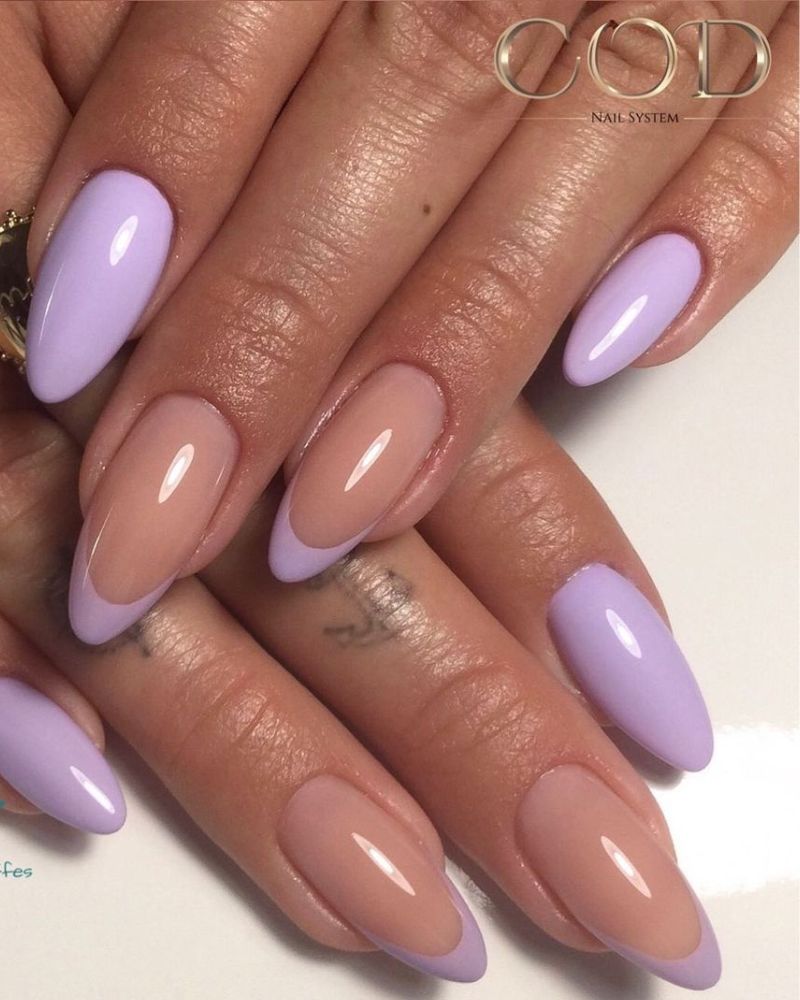 salon ongles lavande
ongles violet clair
design ongles violet clair