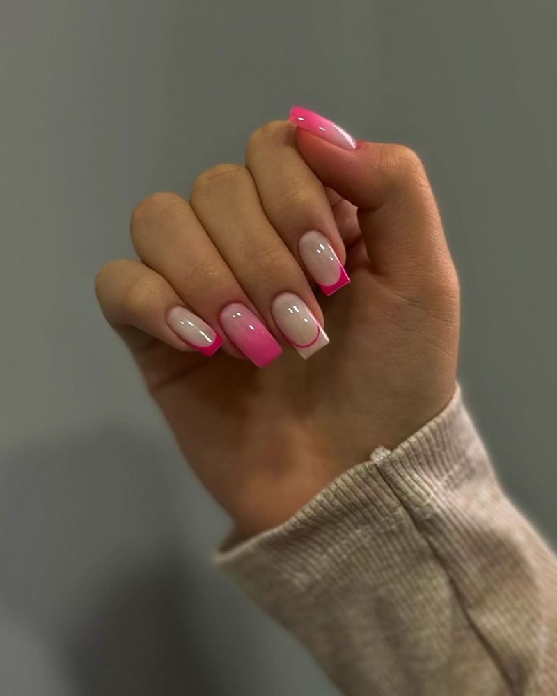 pointes french rose, ongles roses avec nail art