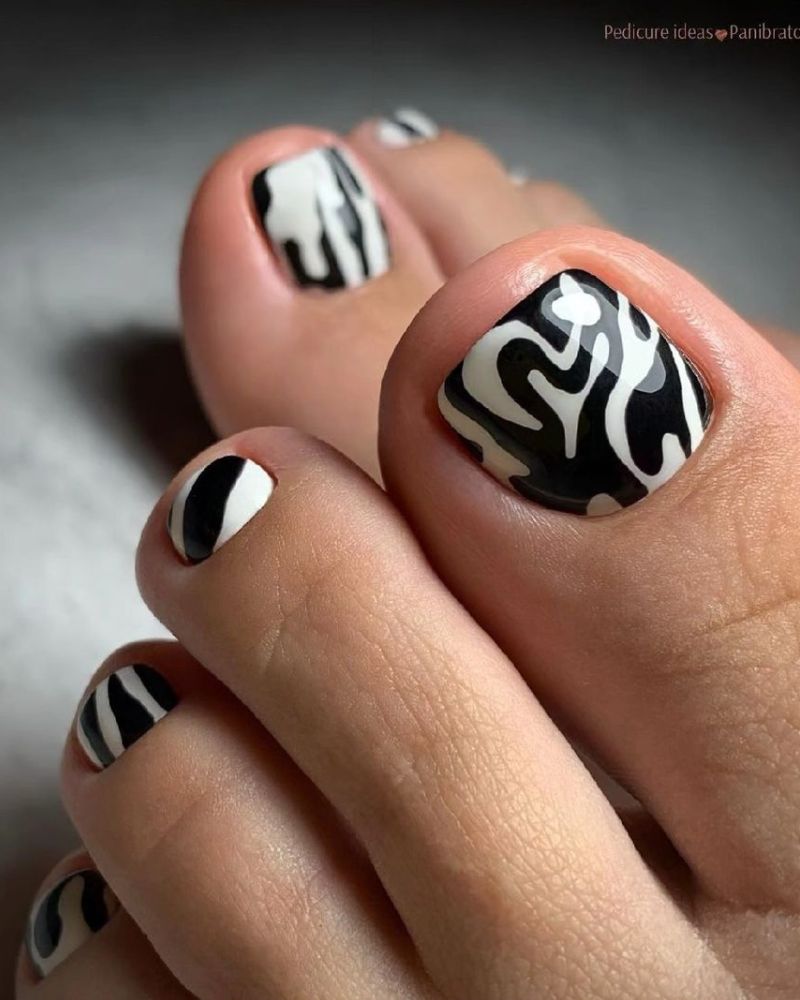 pédicure noir et blanc