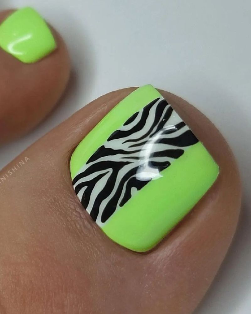 pédicure vert néon vif