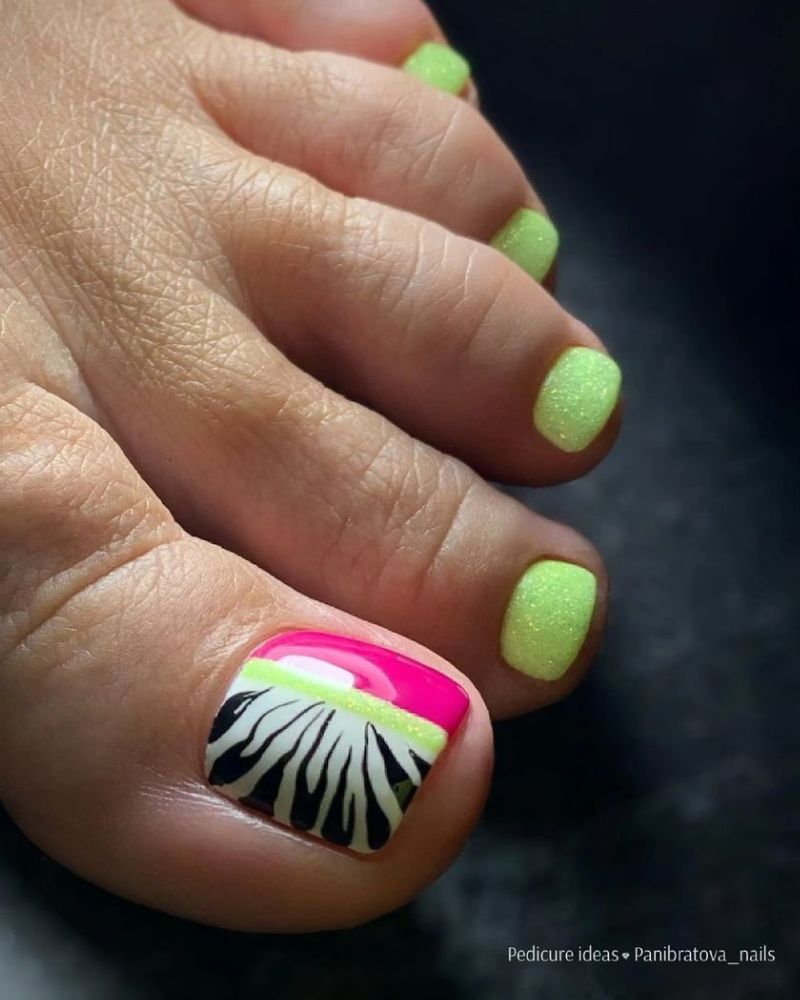 designs d’ongles d’été pour les pieds