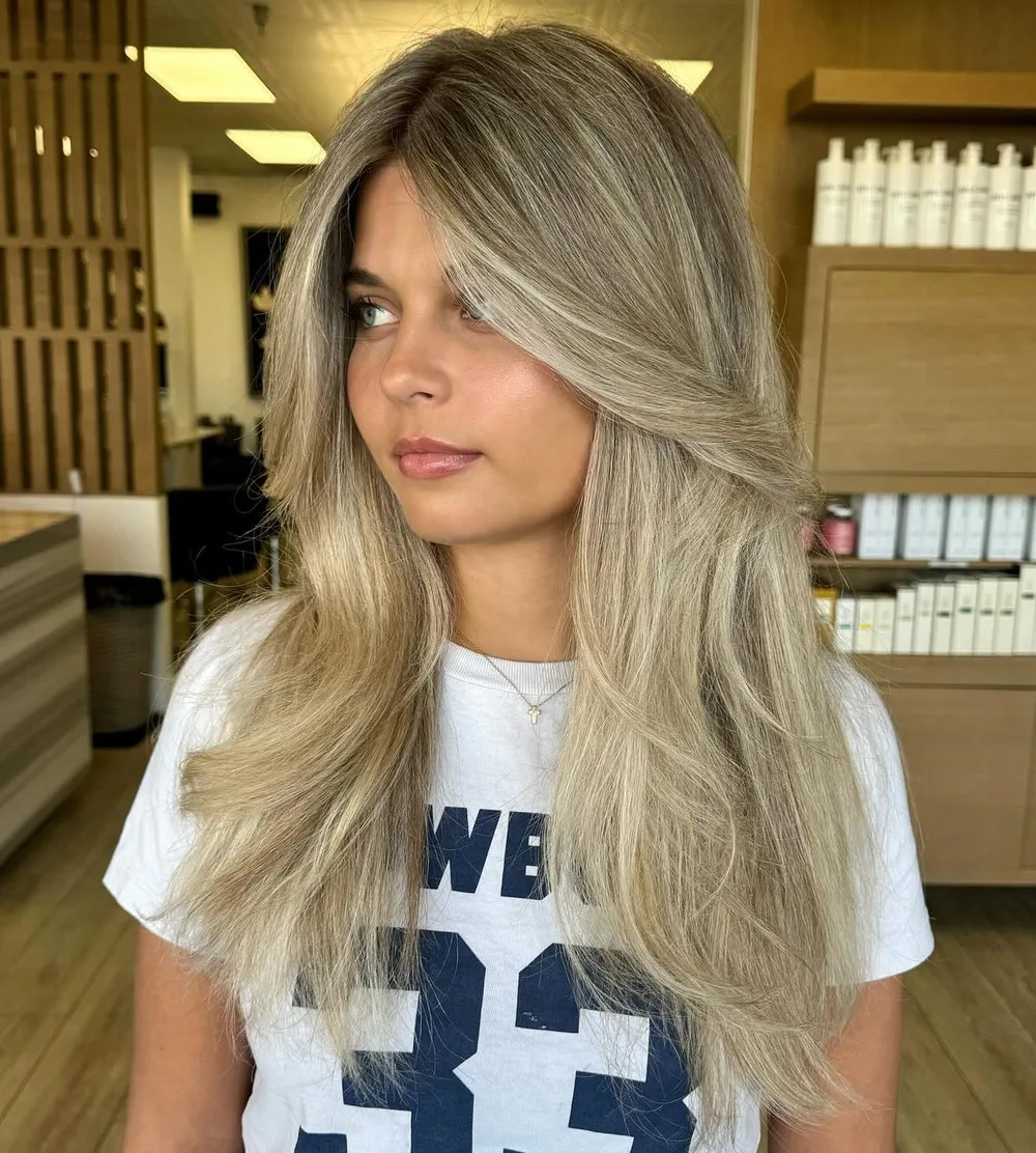 Blond brut non patiné façon années 90 sur longueurs à couches