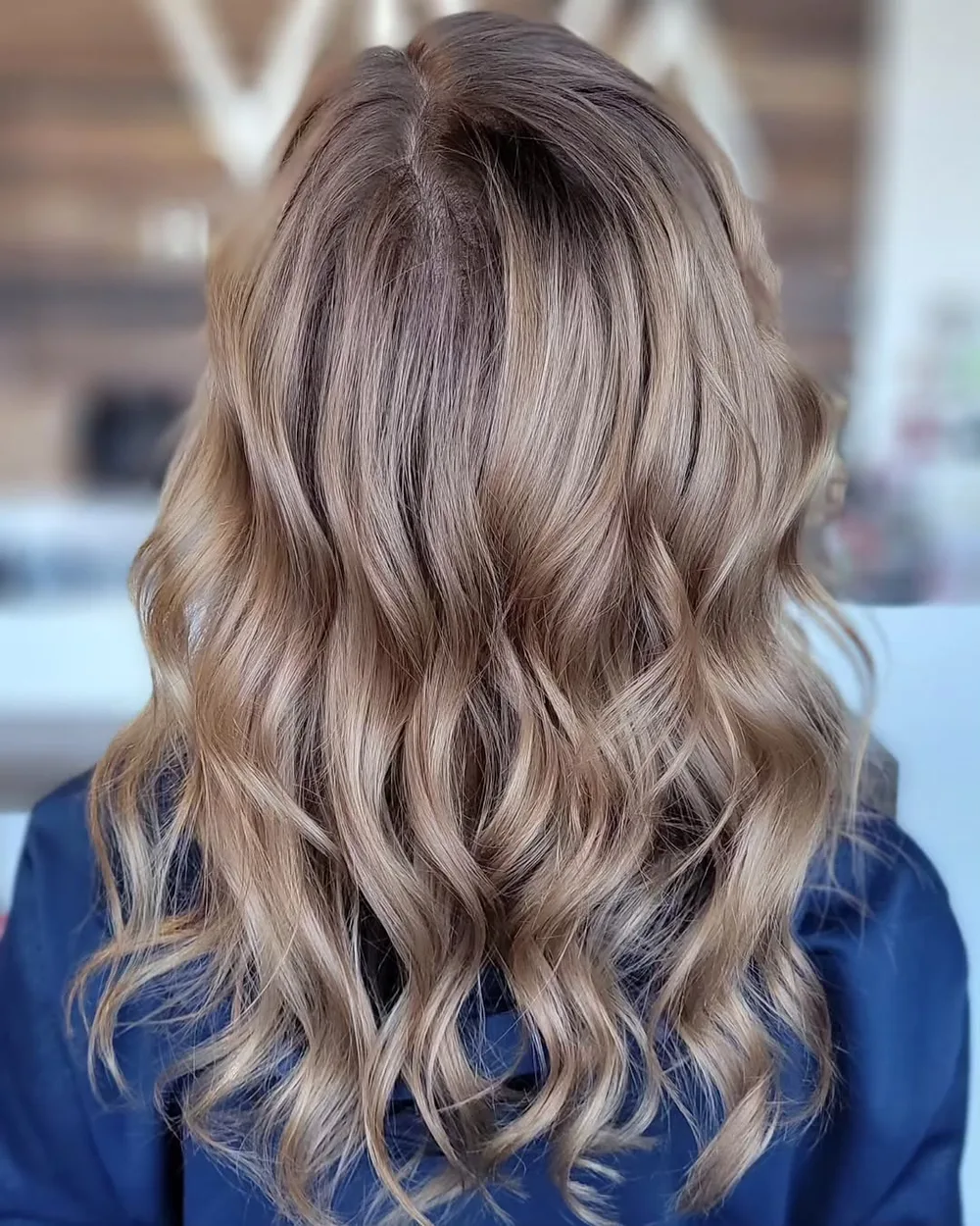 Blond velours ivoire entre beige et miel
