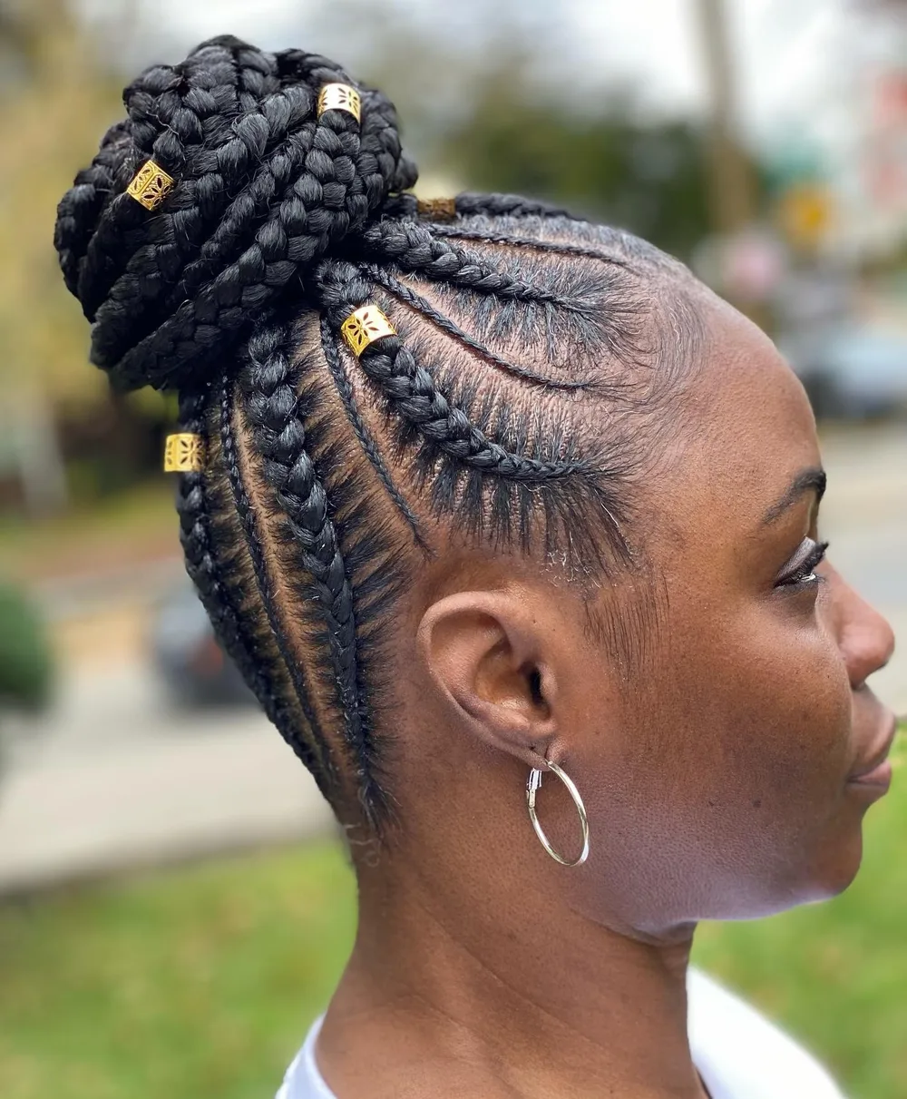 Chignon couronne en cornrows avec cuffs