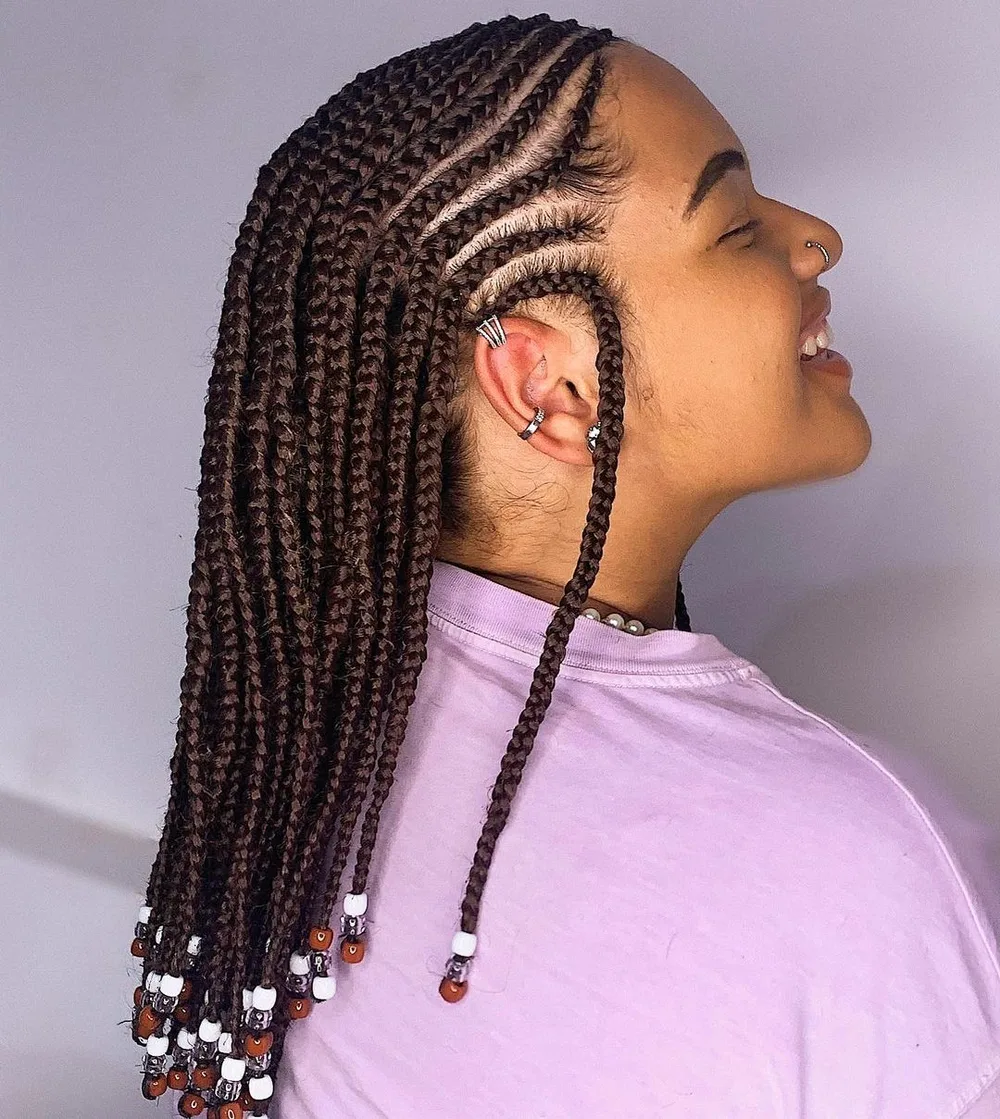 Fulani braids ornées de perles, version 2026