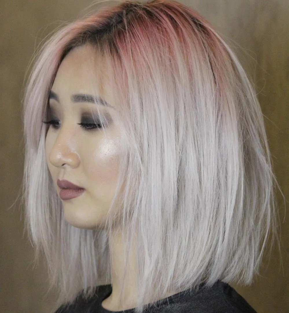 Lob texturé en color melt rouge vers blond platine