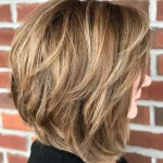 Lob texturisé balayage chaud pour cheveux épais, mi-long