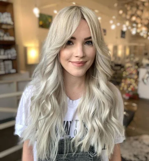 Longues beach waves blondes avec frange rideau
