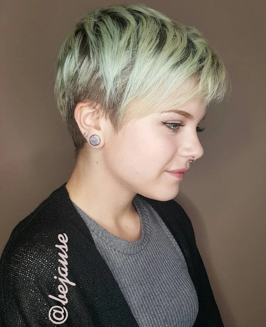 Pixie undercut bicolore contrasté