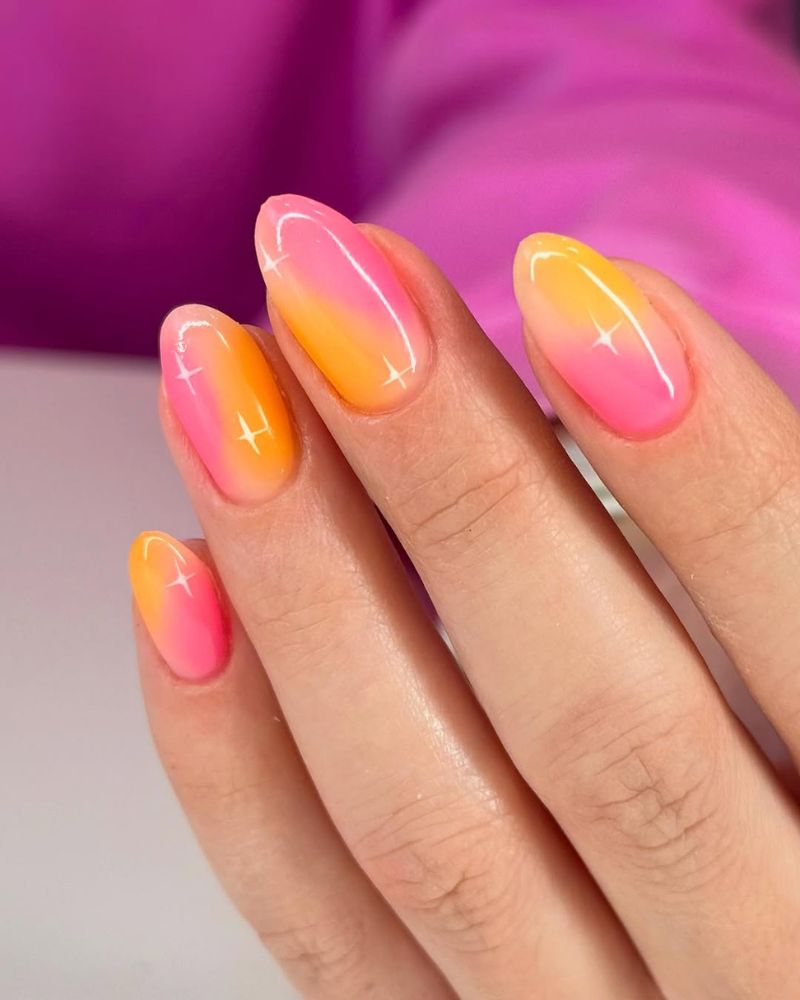 Aura bicolore Ongles aura bicolore rose et jaune